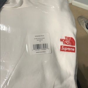 Northface x supreme hoodie fw 19